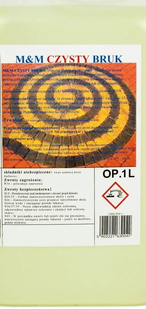M&M CZYSTY BRUK Środek do czyszczenia kostki brukowej z ciemnych nalotów, wykwitów i zapraw 1L